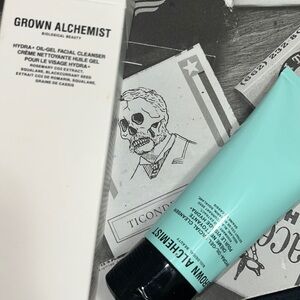 🧖🏻‍♂️ or 🧖🏻‍♀️ • 🌳 Grown Alchemist x Hydra + Oil gel 🌳